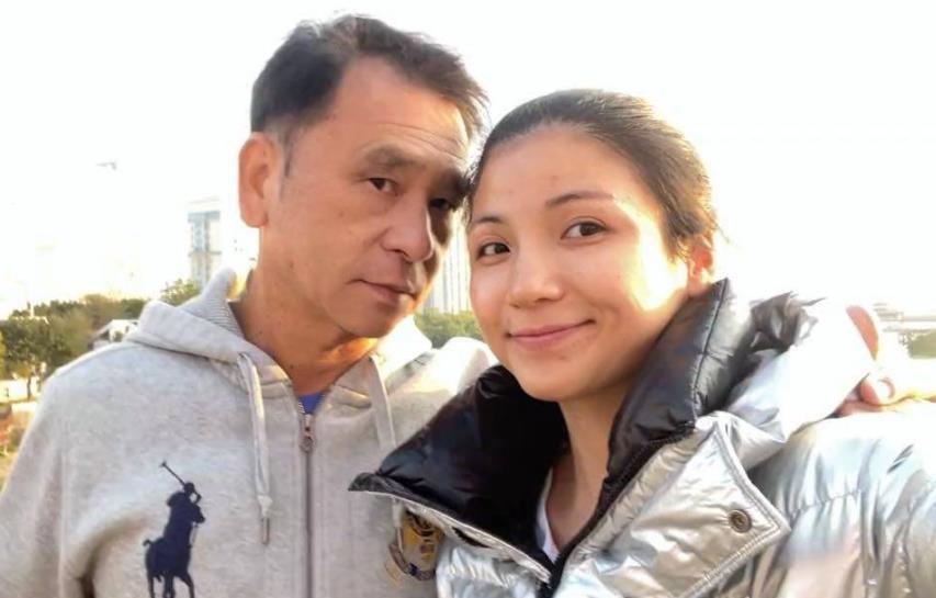 90后与65岁男子恋爱:心灵契合 不打算要孩子